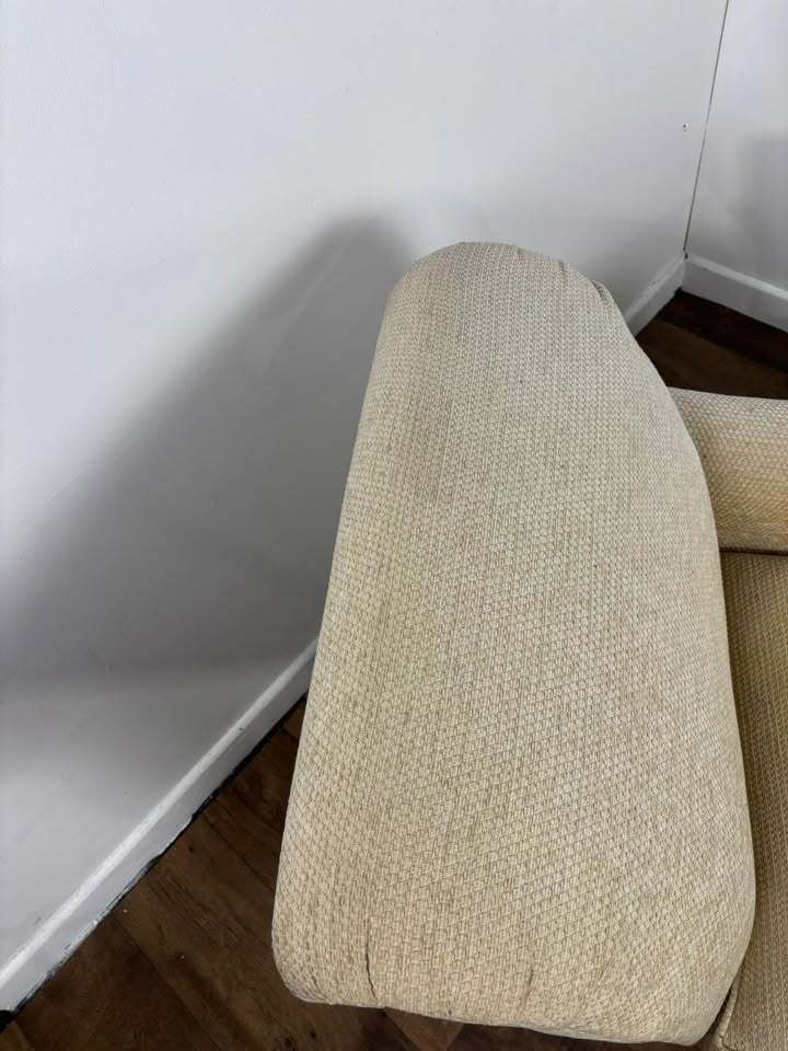 Contemporary Beige Half Size Chaise Longue photo Furniture