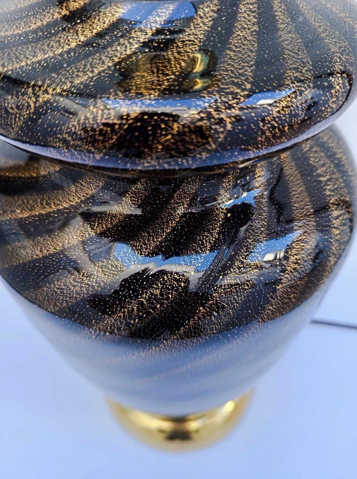 photo furniture Elegant Black Murano Glass Table Lamp With Gold Leaf, Designed By Tommaso Barbi In The 1970s.
