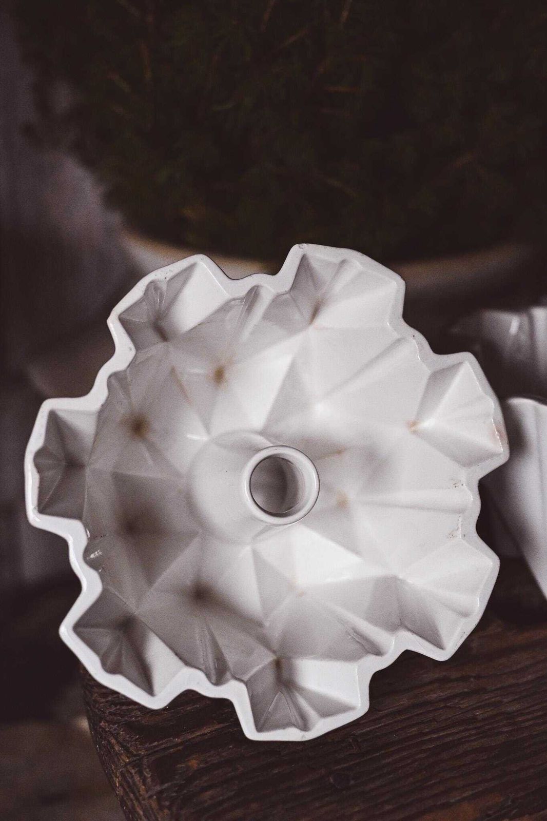 Vintage Maastricht Snowflake Bundt Molds Pair | Dutch Ceramic Baking Molds | White Star Shaped | 16 17cm Holland photo Home Decor