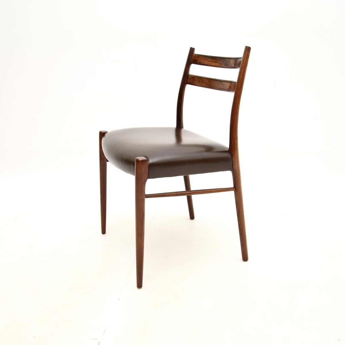 Set Of Four Danish Rosewood And Leather Dining Chairs By Arne Wahl Iversen photo 3185.0