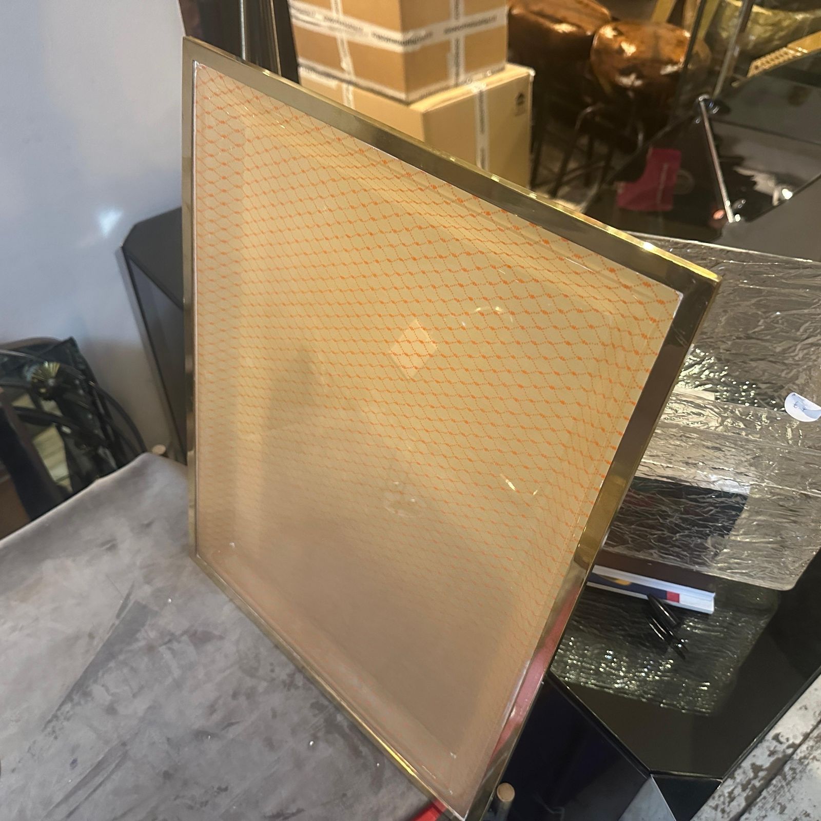 photo vinterior 1970s Mid Century Modern Brass And Plexiglass Tray By Liar Of A. Cavalli