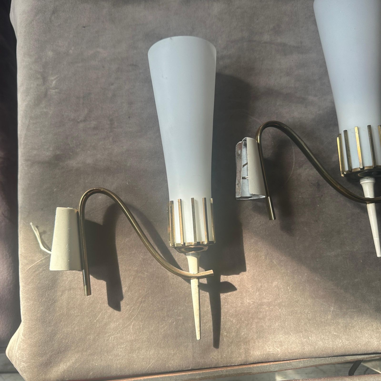 photo vinterior Two 1950s Stilnovo Style Mid Century Modern Brass And Glass Italian Wall Sconces