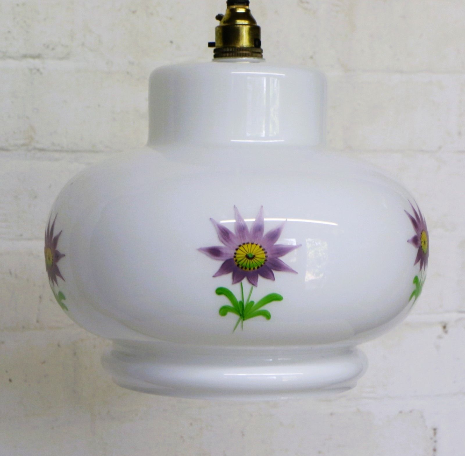 photo vintage Vintage Lampshade For Ceiling Light Floral Large Milk Glass 1970's Hand Finished
