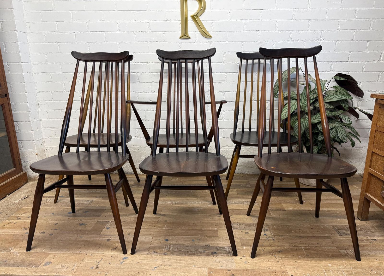 Ercol Goldsmith Dining Chairs – Set Of 6 (Including Carver)