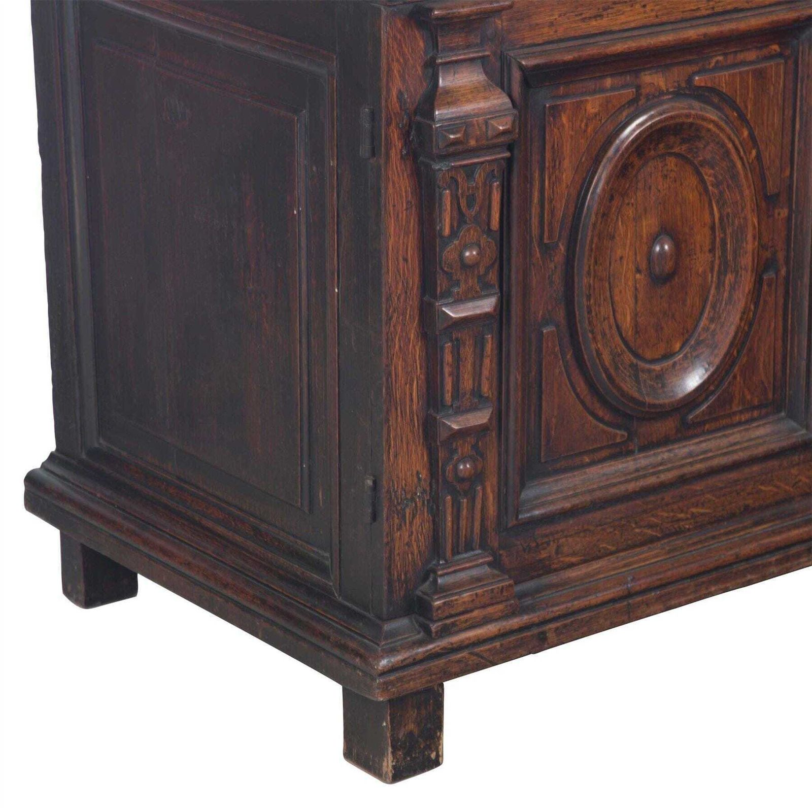 Rare C17th Oak Enclosed Chest photo furniture