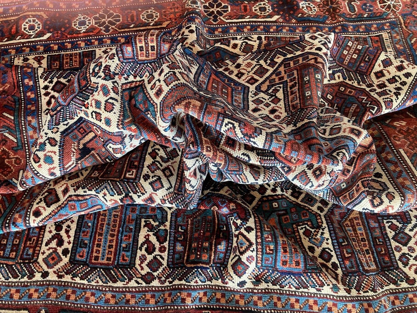 photo buy Antique Khamseh Rug 1.90m X 1.39m