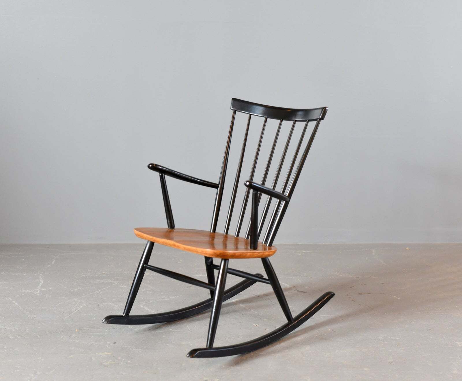 Mid Century Rocking Chair By Ilmari Tapiovaara Circa 1950s