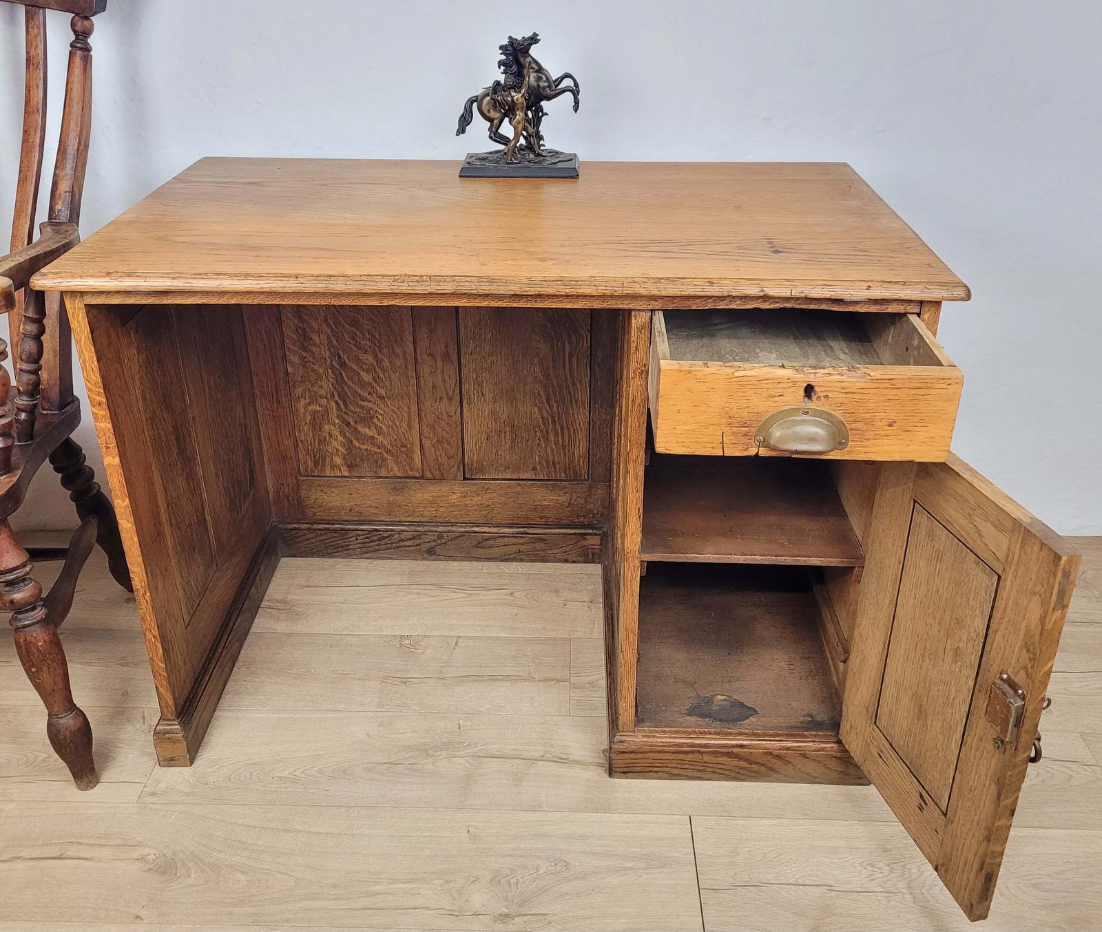 Vintage Single Pedestal Desk 1930s Oak Country Farmhouse photo furniture
