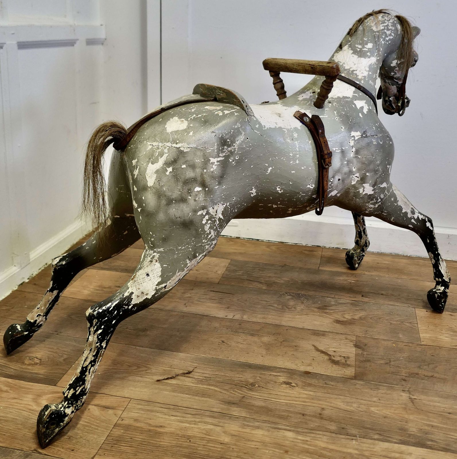 Early 19th Century Wooden Horse A Handsome Dapple Grey photo vinterior
