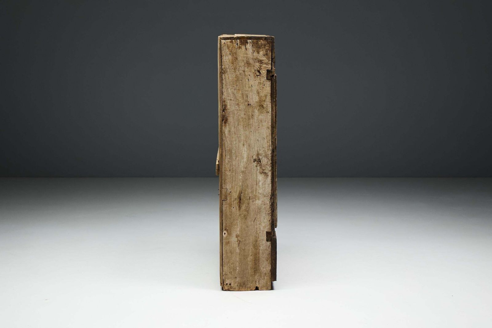 photo vinterior Rustic Art Populaire Cabinet, France, 19th Century
