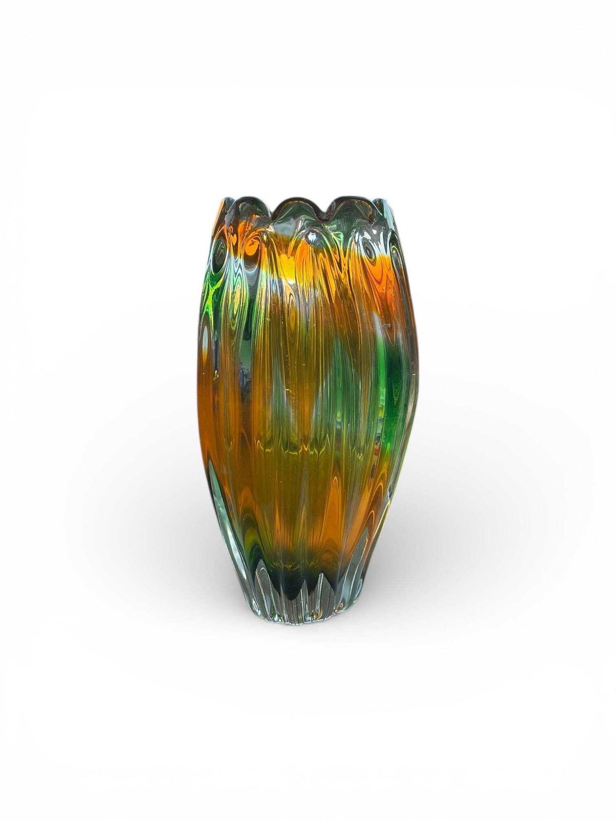 Original Narumi Sanyu Fantasy Ribbed Swirl Vase, C. Late 1960s–70s. photo furniture