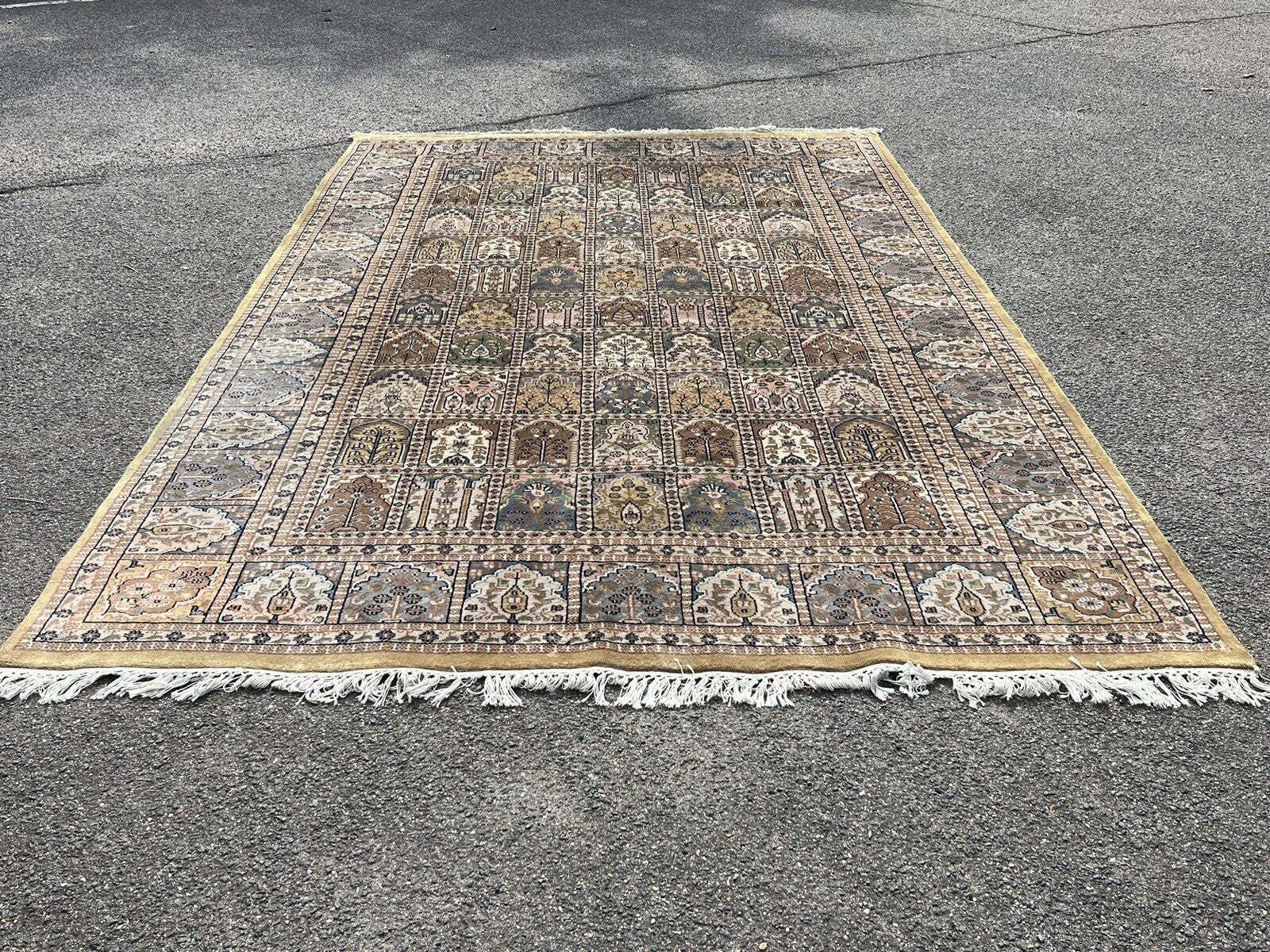Large Rug, Carpet 295 X 180 Cms photo vintage