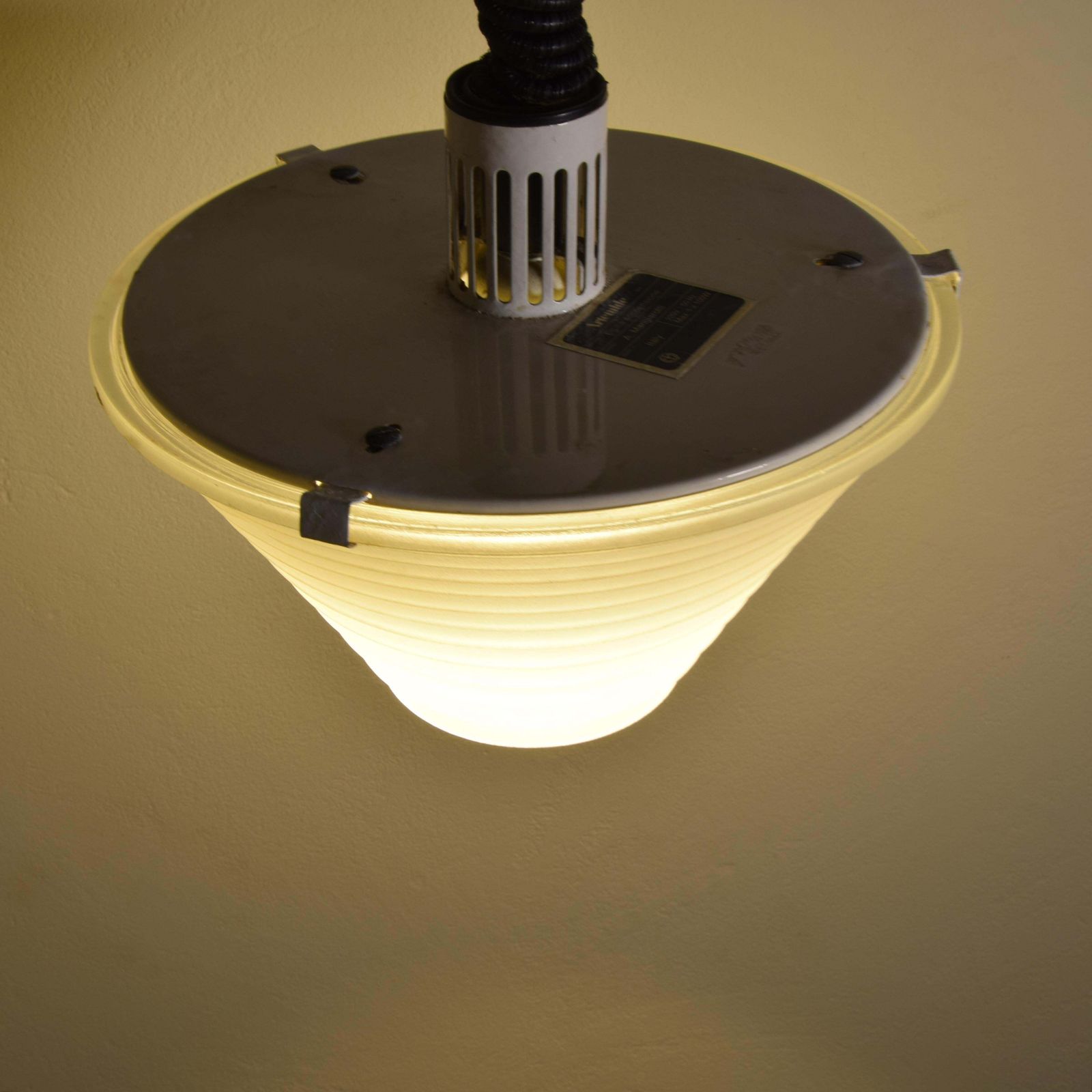 photo furniture Angelo Mangiarotti Pendant Lamp For Artemide 1970s.