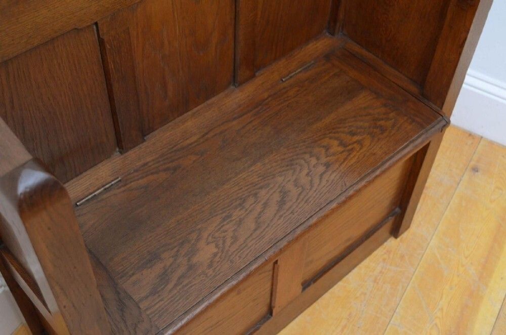 photo furniture Gothic Revival Oak Hall Bench, 1800s