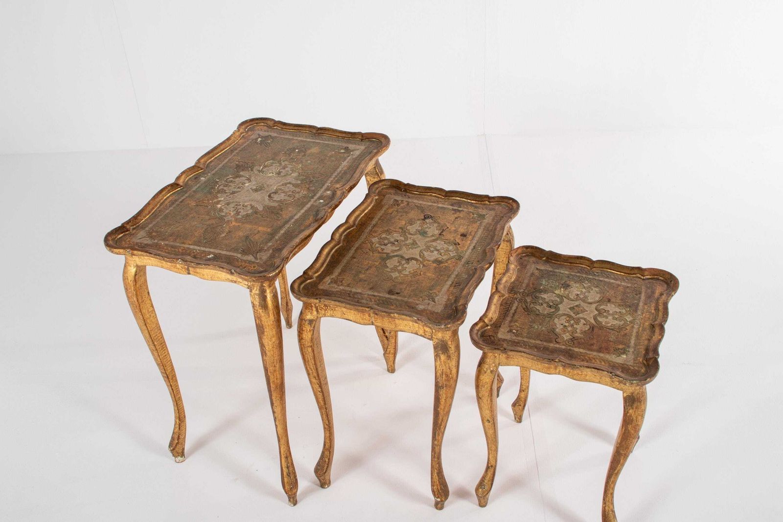 Set Of 3 Vintage Italian Florentine Nesting Tables photo vinterior