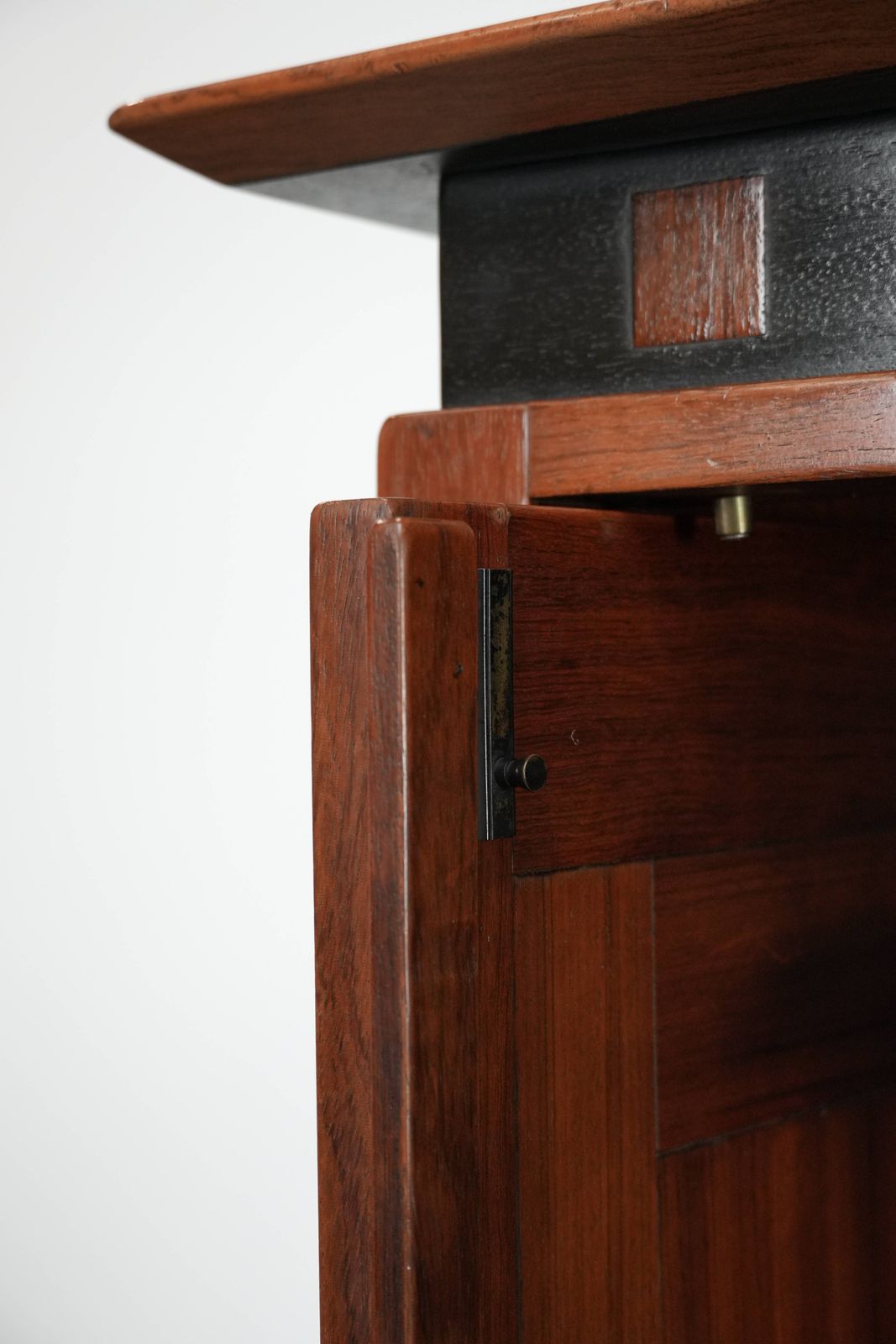 Stijlvol Art Deco Design Kast / Audio  / Tv Meubel Met Fraaie Details photo vintage