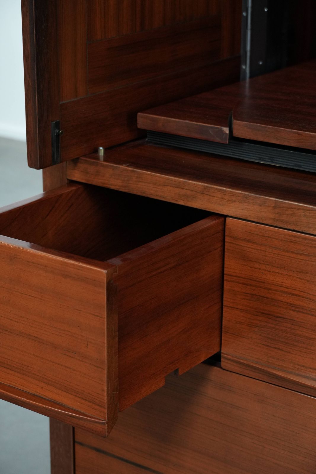 Meubels Stijlvol Art Deco Design Kast / Audio  / Tv Meubel Met Fraaie Details photo