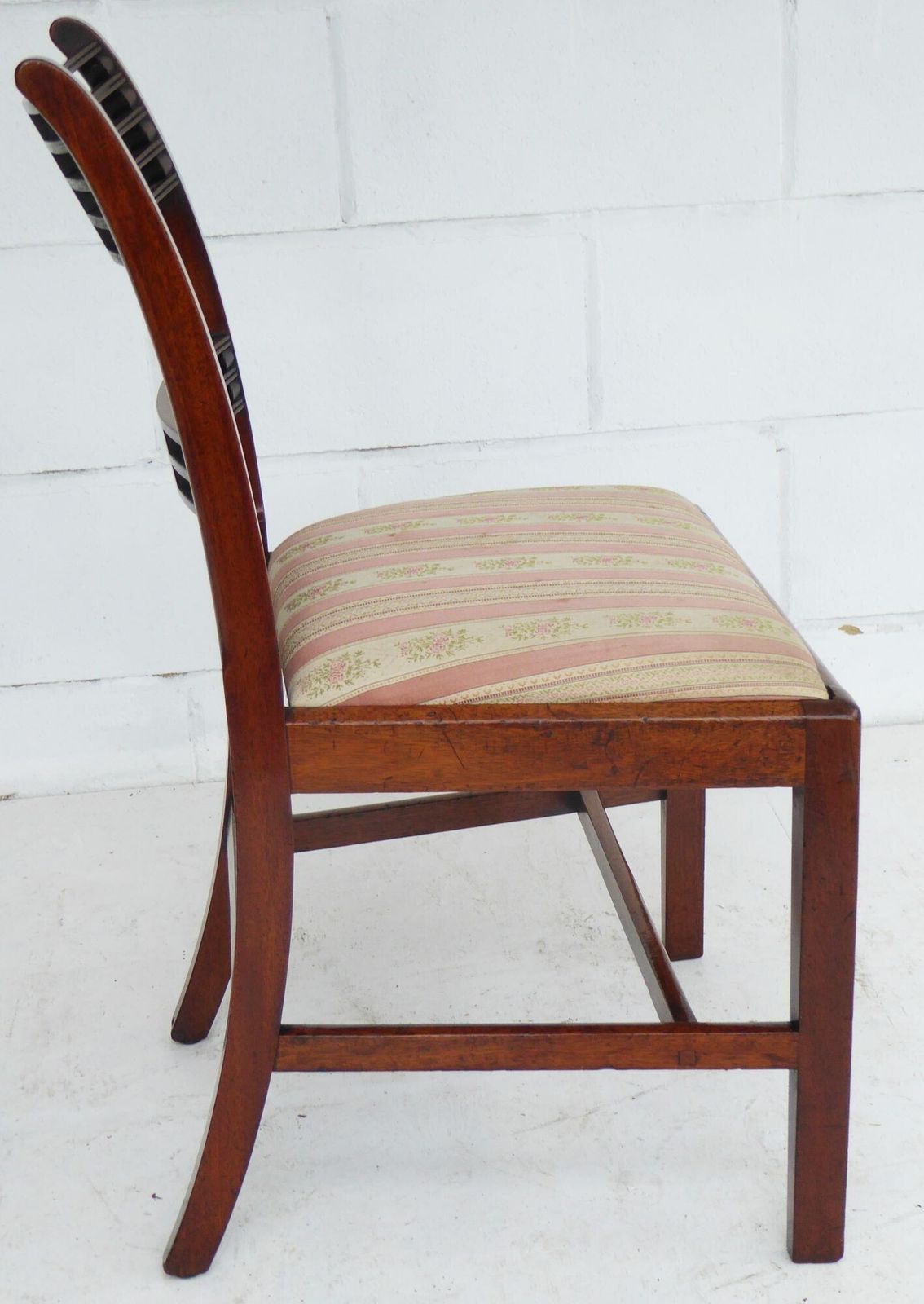 Set Of 8 George III Mahogany Dining Chairs photo 1500.0