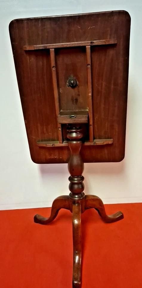 Antique Mahogany Tripod Table Tilt Action Side Plant Wine Games Tea Table photo 235.0