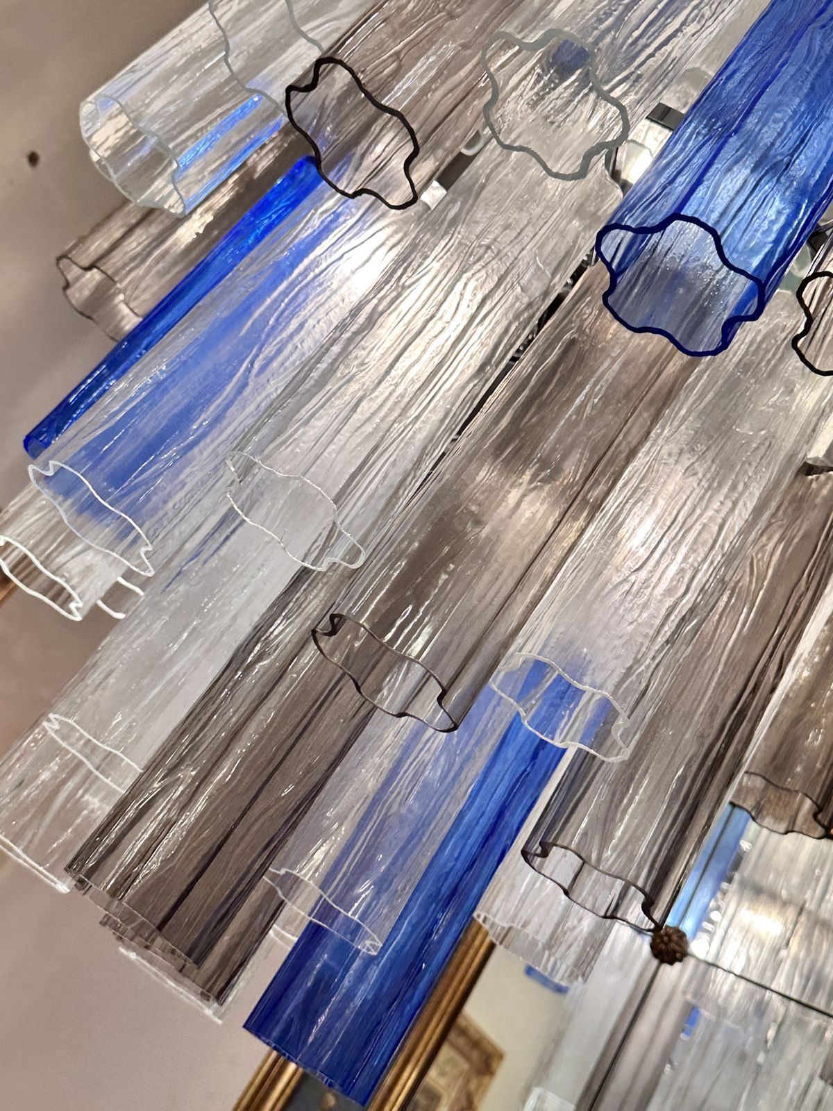 Contemporary Modern “Tronchi” Murano Glass Sputnik Chandelier By Simoeng photo for sale