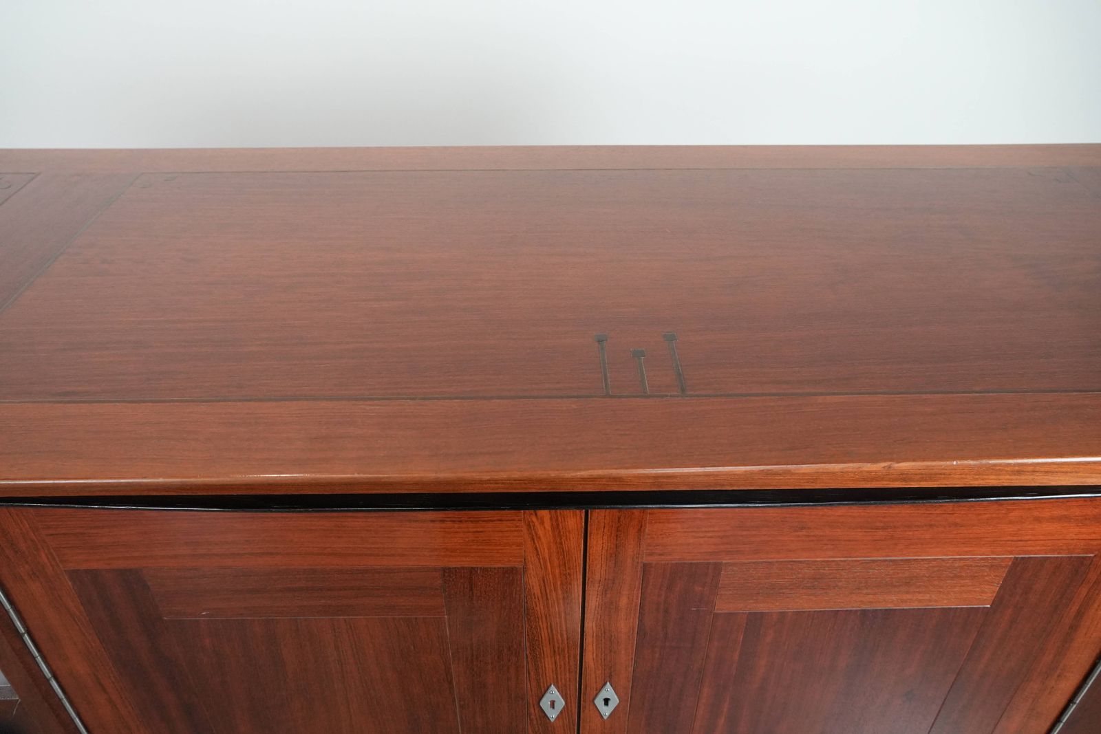 Groot Art Deco Dressoir Van Schuitema – In Goede Staat photo vinterior