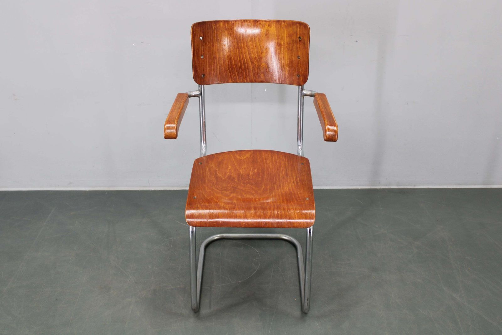 Bauhaus Cantilever Armchair In Chrome Tubular Steel And Beech 1930s photo 701.0