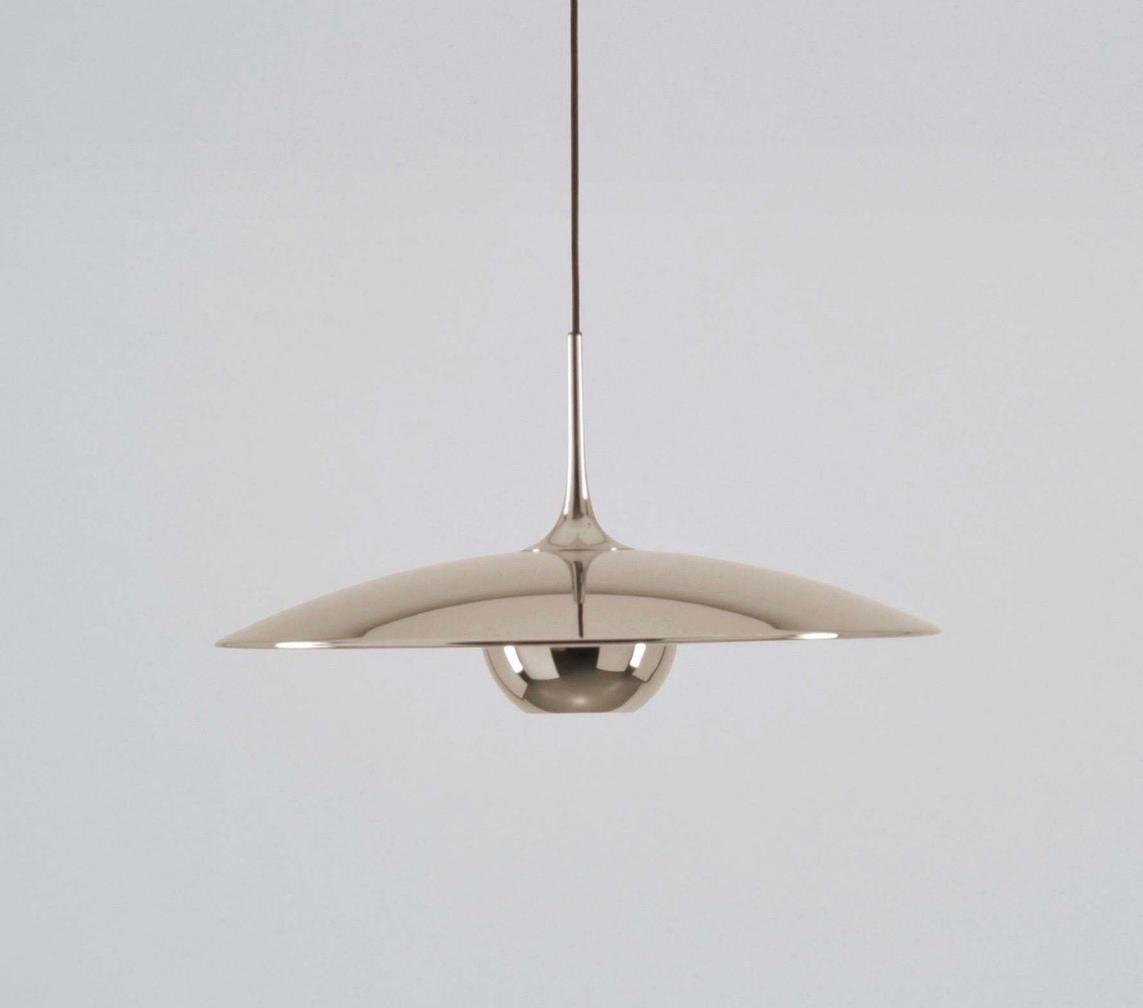 photo furniture Onos 40 M Model Adjustable Center Pull Pendant Lamp By Florian Schulz, Germany