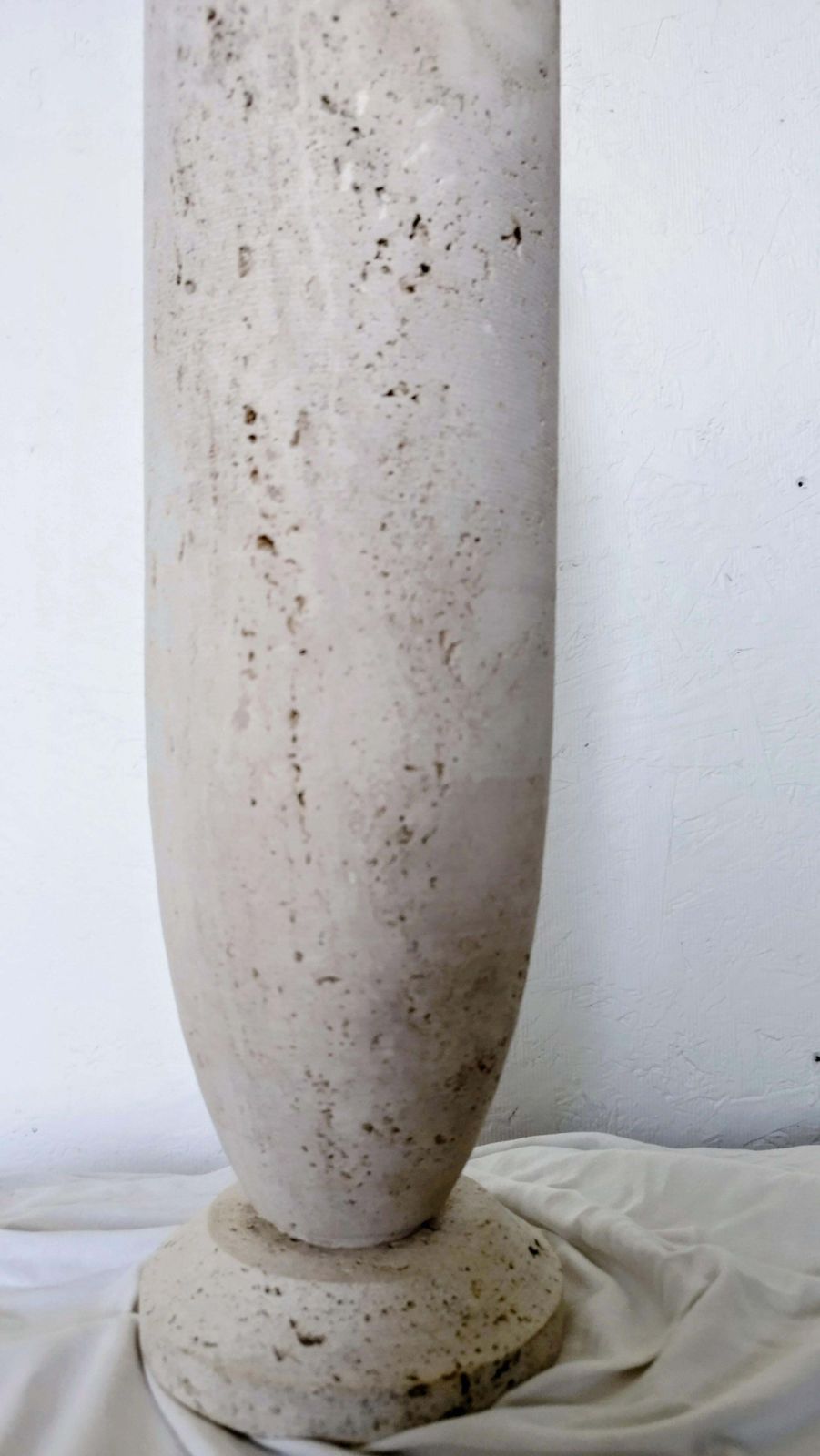 1980s Italian Travertine Table Side Lamp Sculptural Stone Obelisk Mid Century Modern photo Lighting