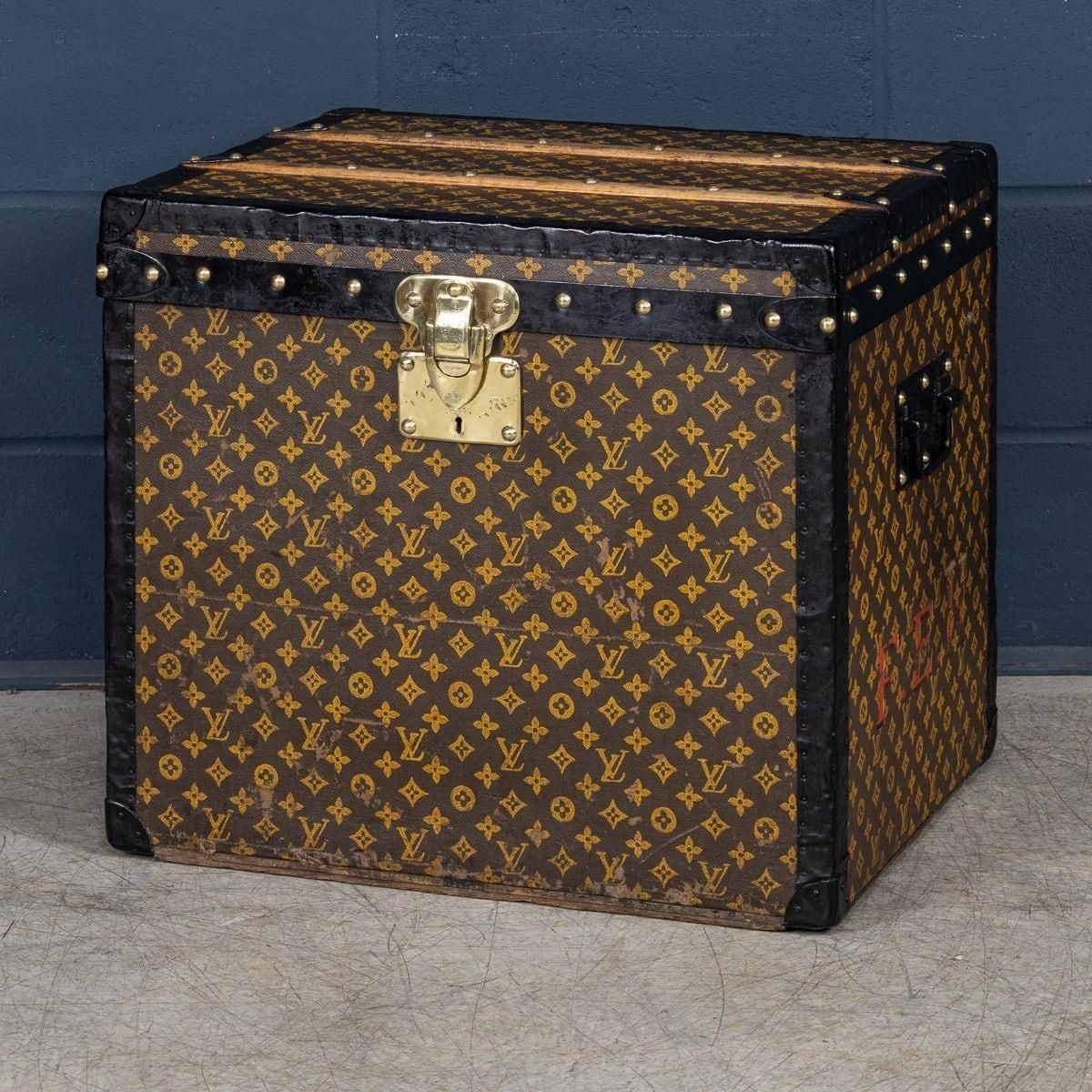 Antique 20th Century Louis Vuitton Trunk In Monogram Canvas, France C.1920 photo furniture