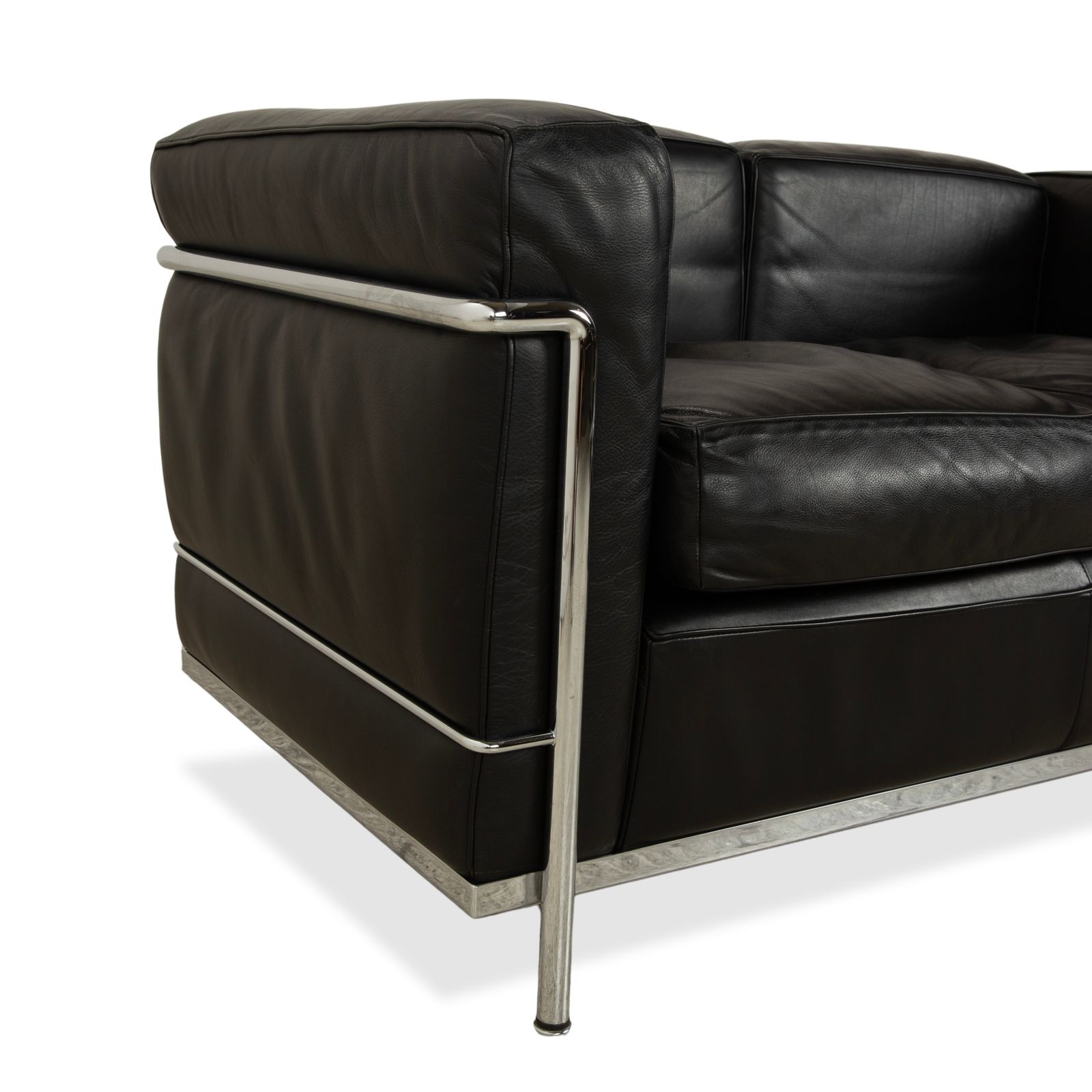Canapé Cassina LC 2 en cuir noir 2 places, par Le Corbusier, chromé photo 7042.0