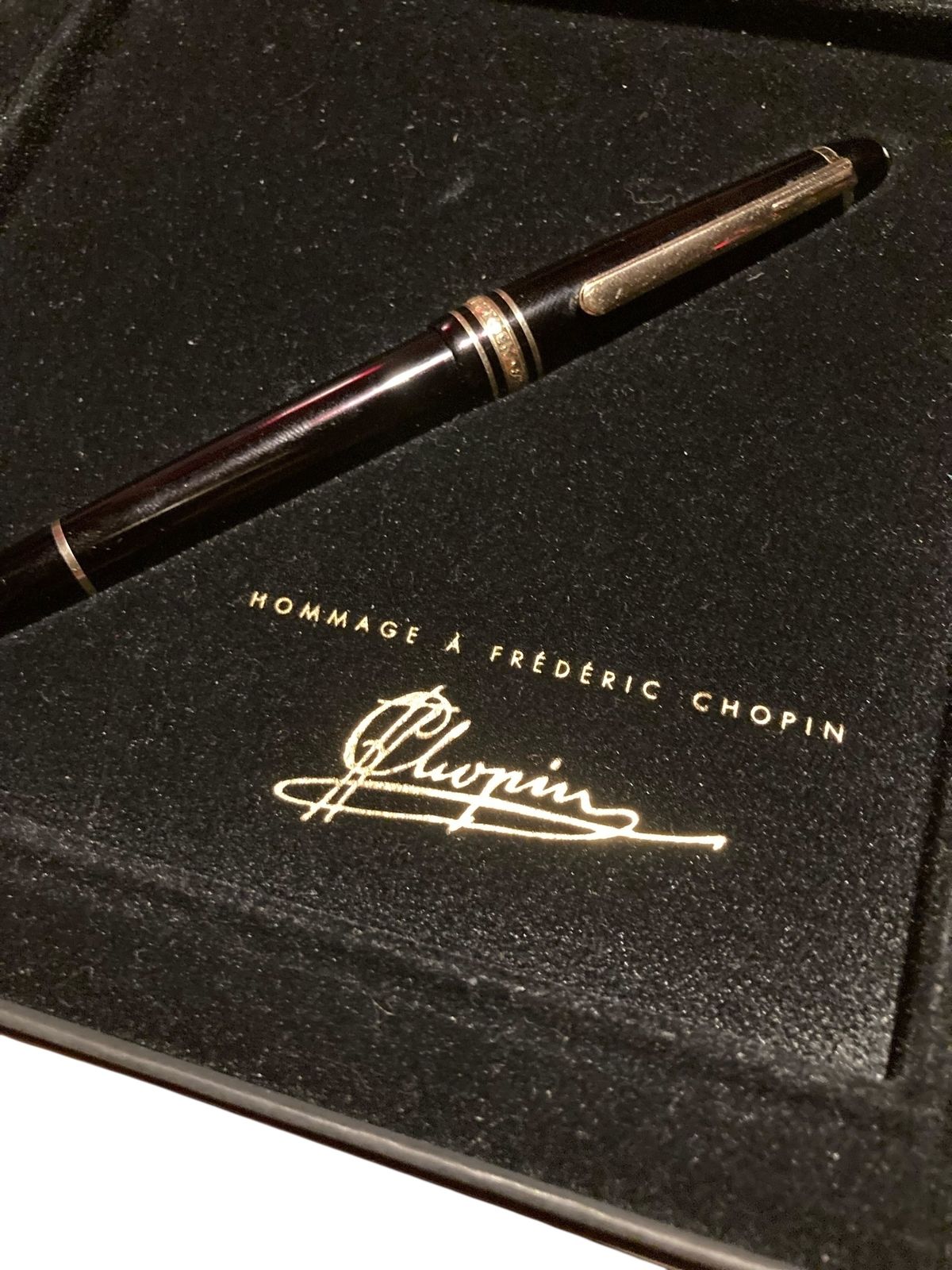 Mont Blanc Fountain Pen And Cd Set Homage To Frederic Chopin photo vinterior