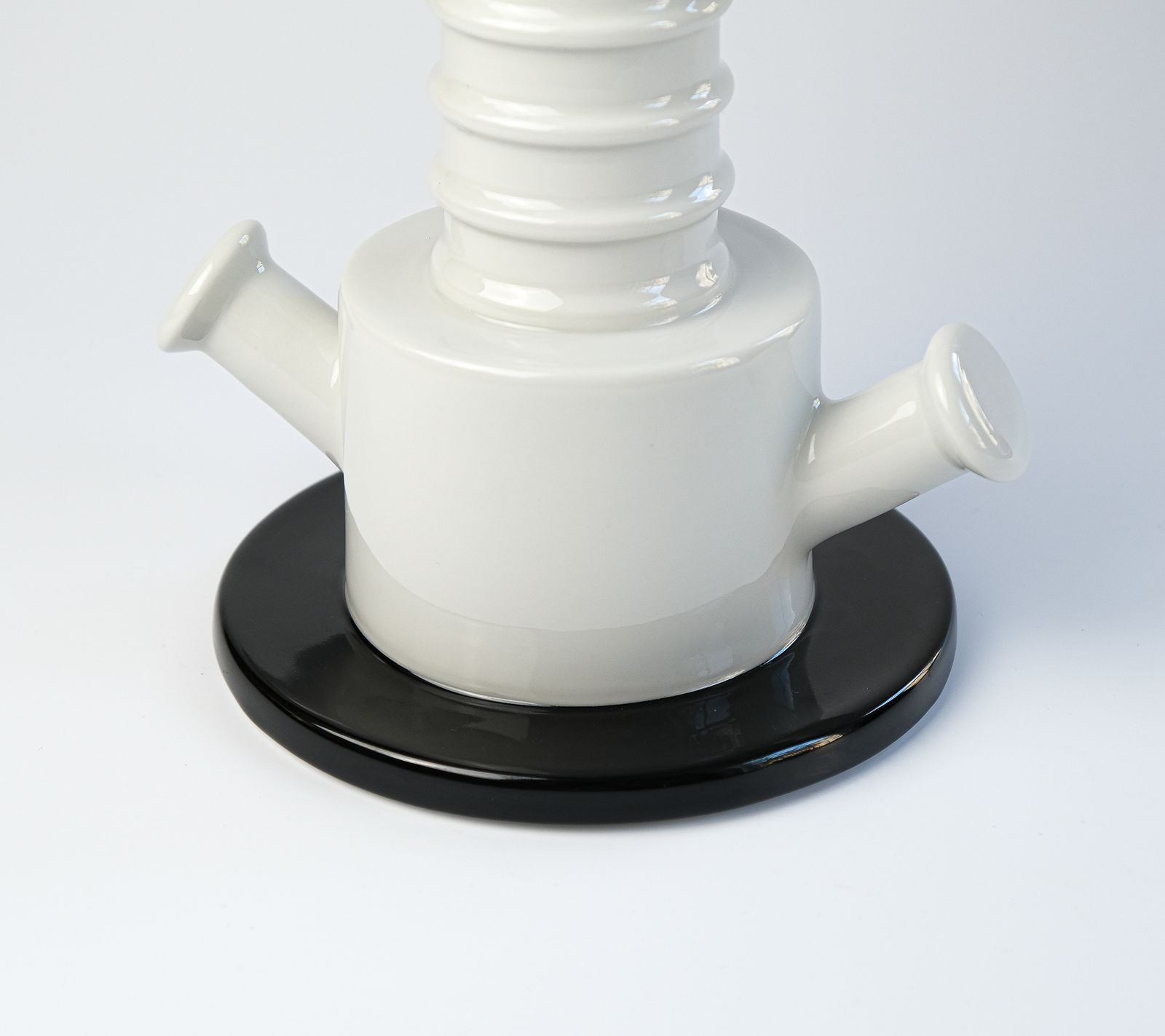 Ettore Sottsass Postmodern "Tigris" Porcelain Vase For Memphis Milano, 1983 photo buy