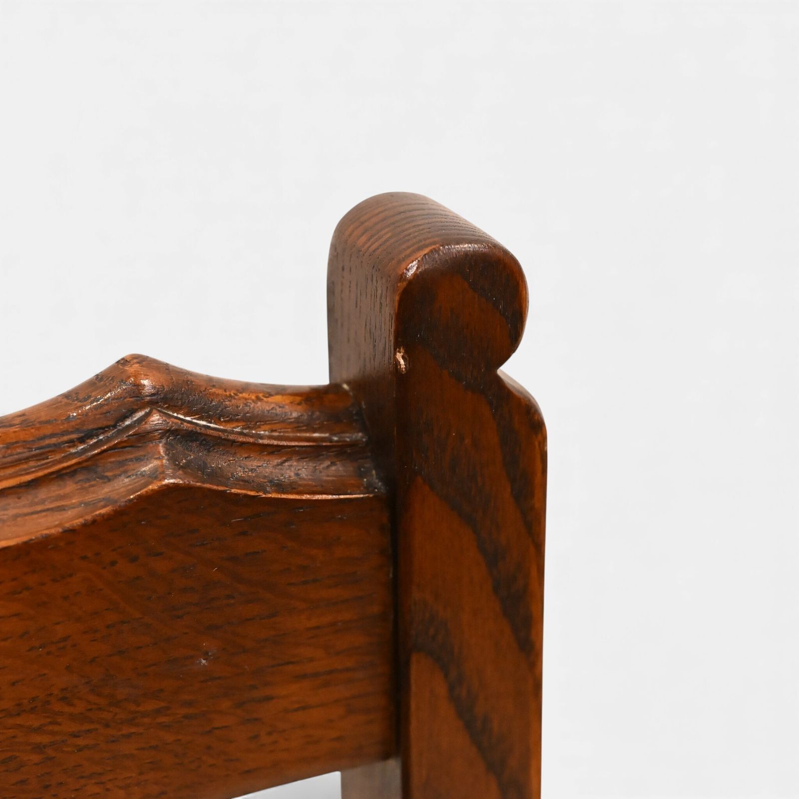537.0 4 Old Charm Dining Chairs Lancaster Oak Tudor Brown Finish Free Uk Delivery* photo