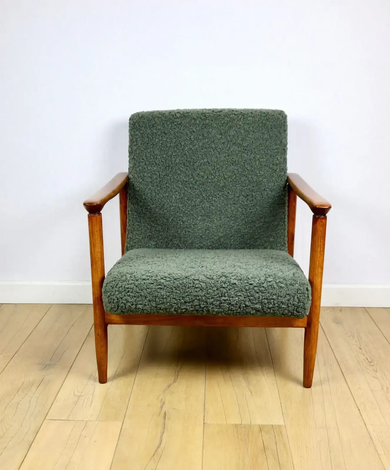 Gfm 142 Armchair, Designed By Edmund Homa From The 1970s, Olive Green, Thick Bouclé photo 615.0