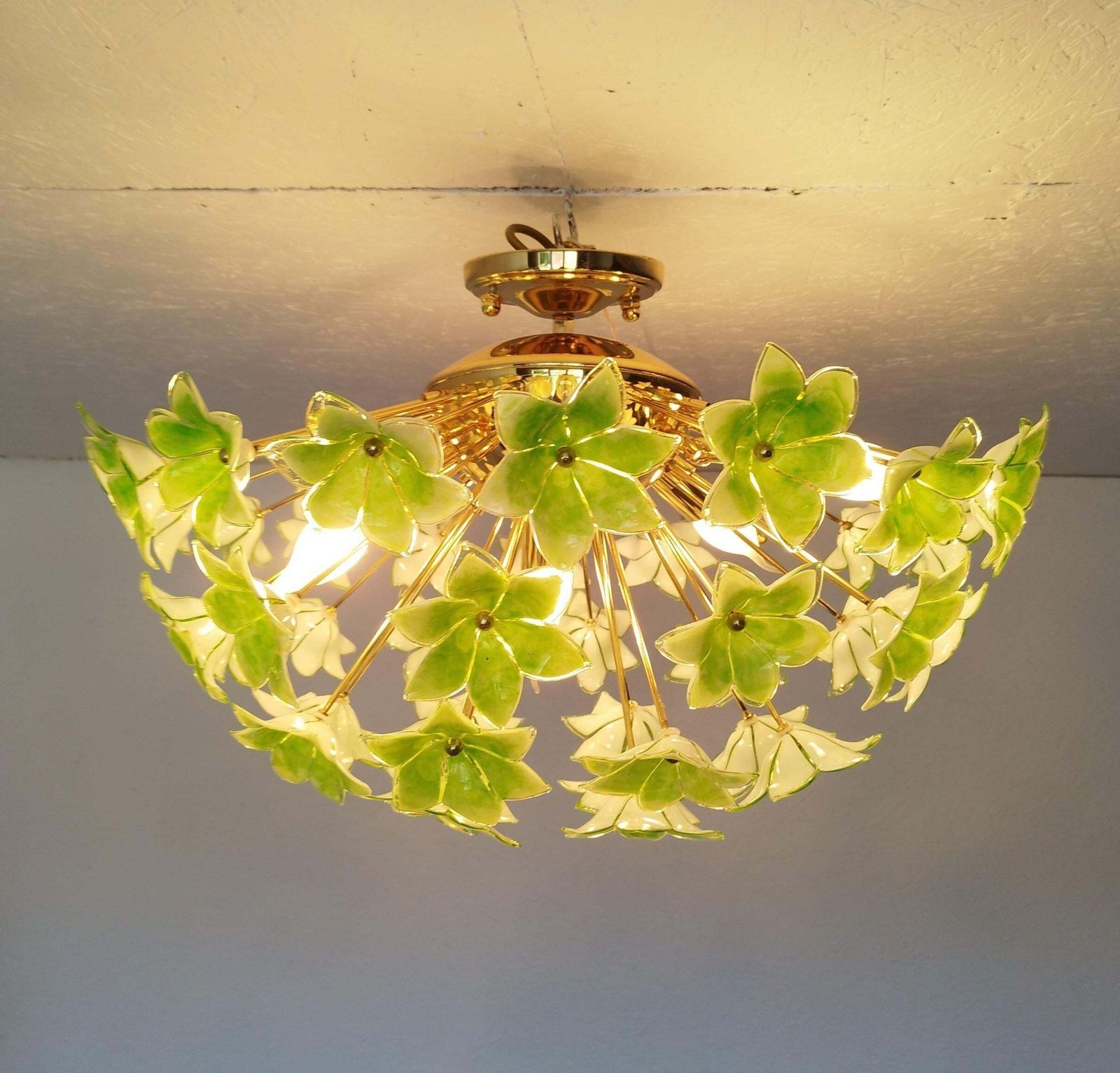 photo furniture Green Floral Sputnik Flush Mount Chandelier 1980s Glass Flowers