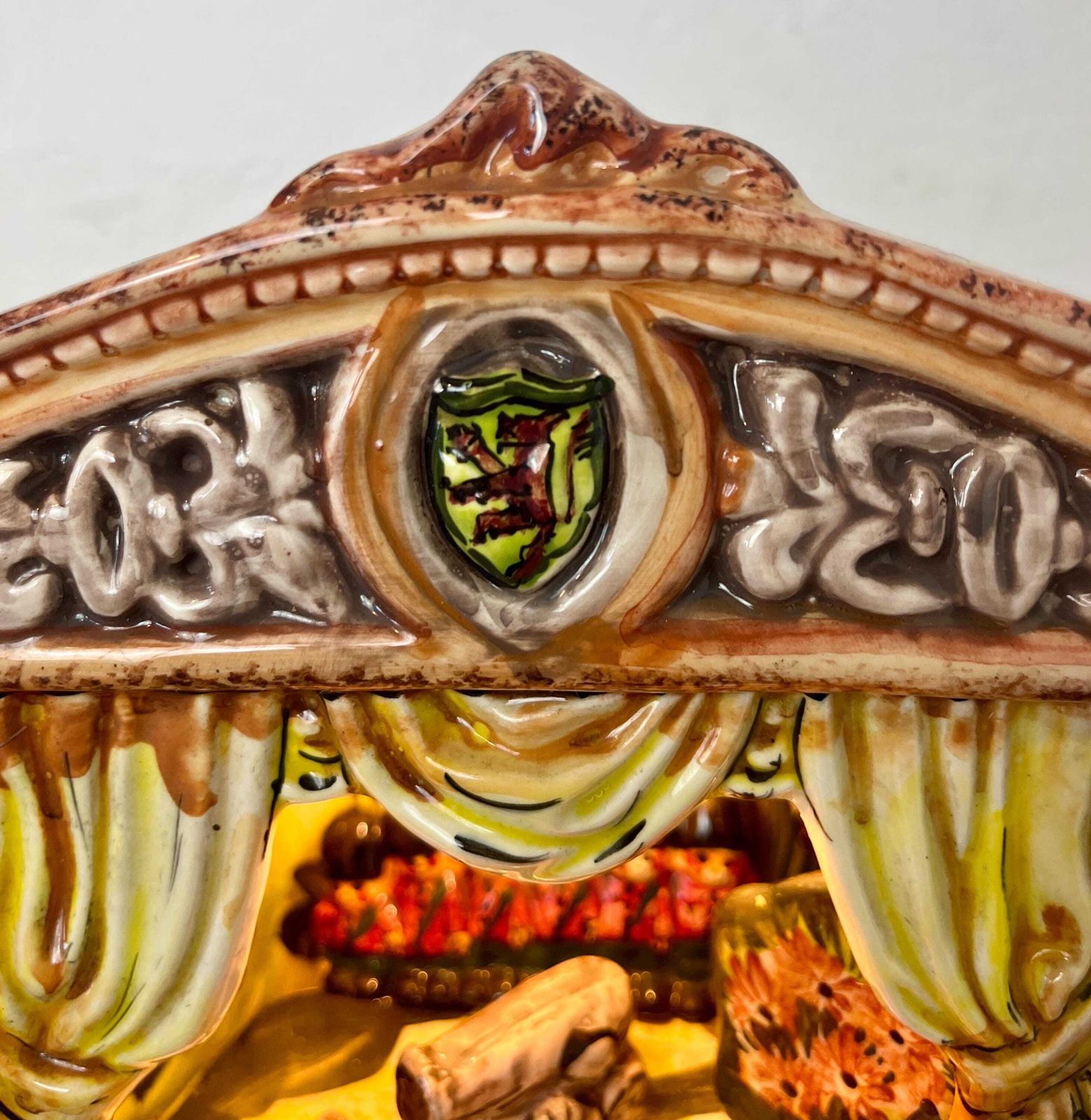 photo vinterior Vintage Ceramic Night Light Or Table Lamp, Designed As A Miniature Theatre Stage Diorama, Military Nutcracker Theme