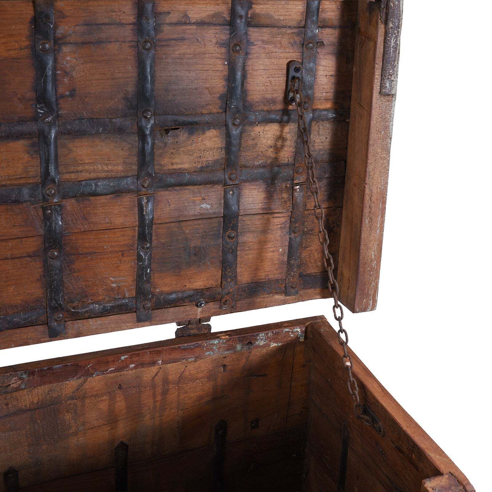 Painted Pithara Console Chest   19th Century photo vinterior