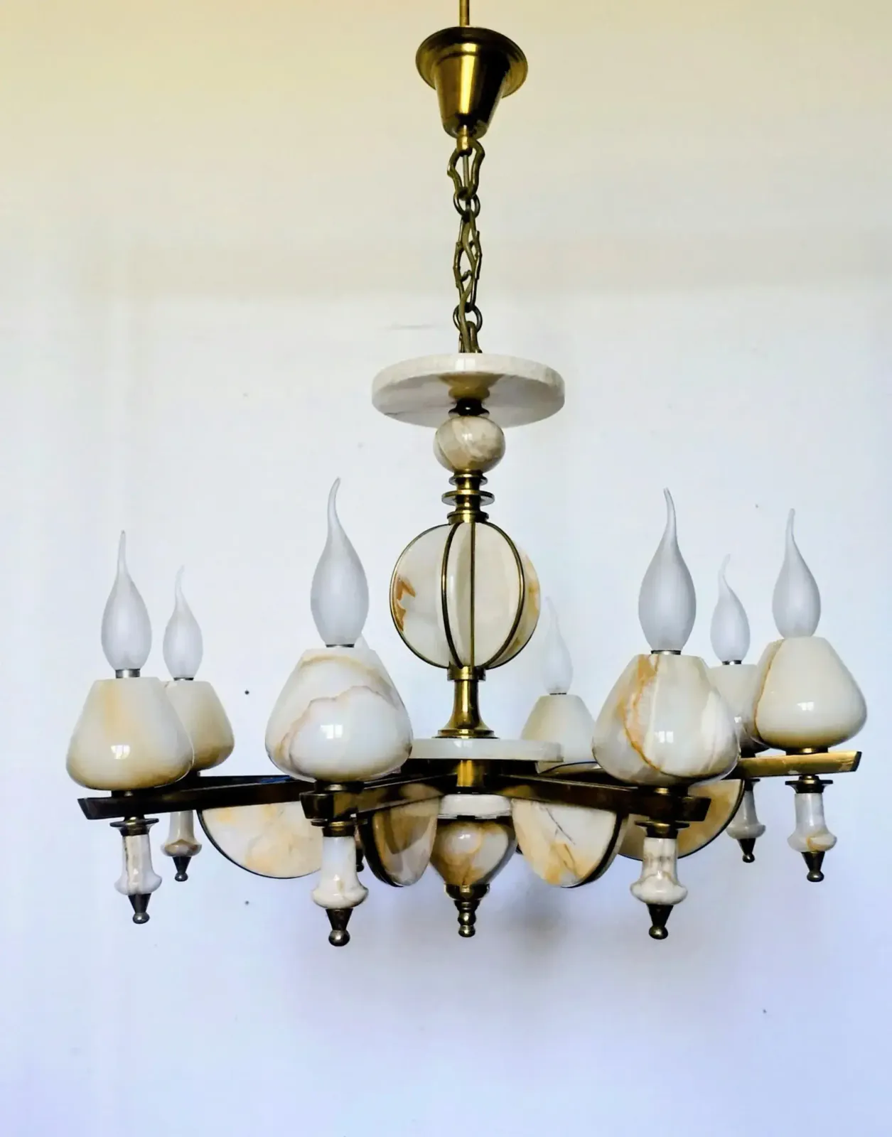 photo furniture Vintage Italian Honey Onyx Marble Brass Chandelier 80s Lighting