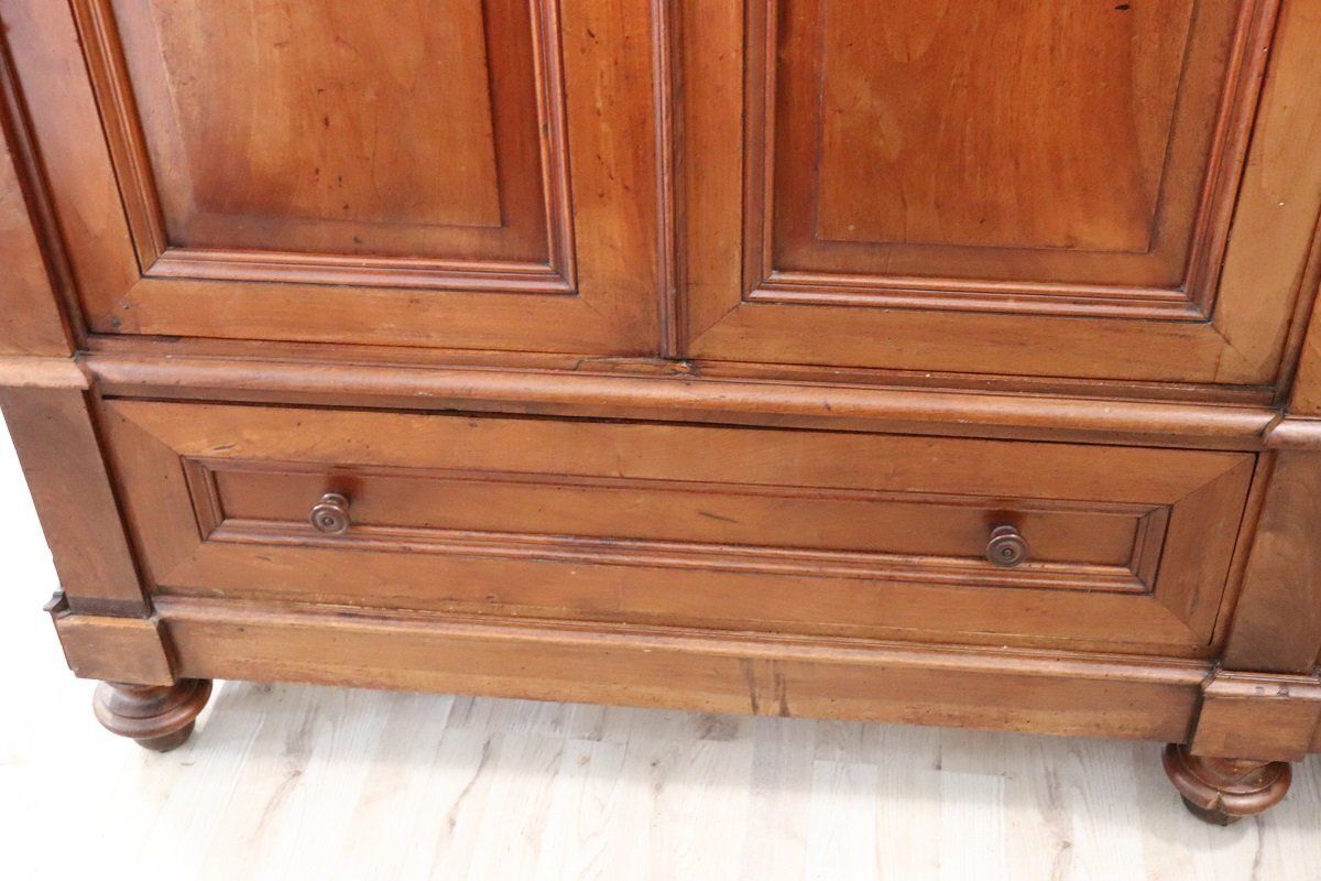 Large Antique 19th Century 4 Door Wardrobe In Walnut photo 16491.0