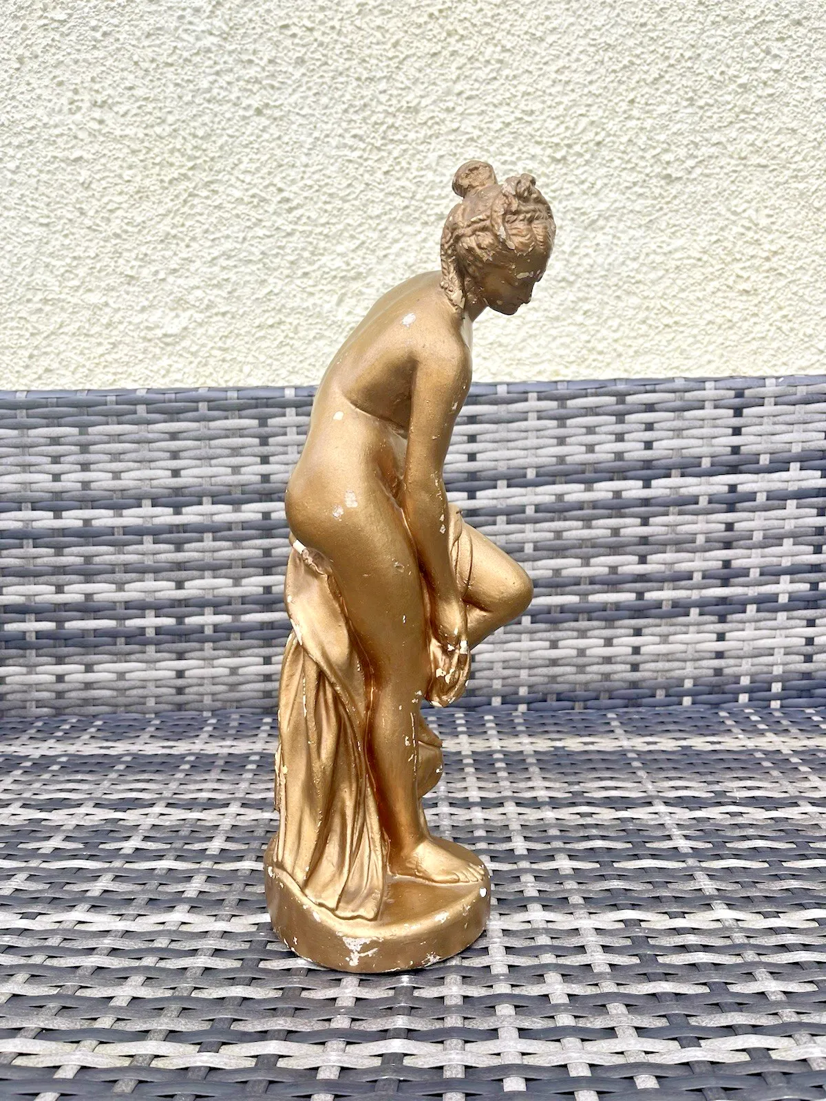 Antique French Plaster Chalkware Lady Maiden Bathing Figurine Venus By Allegrain photo vinterior