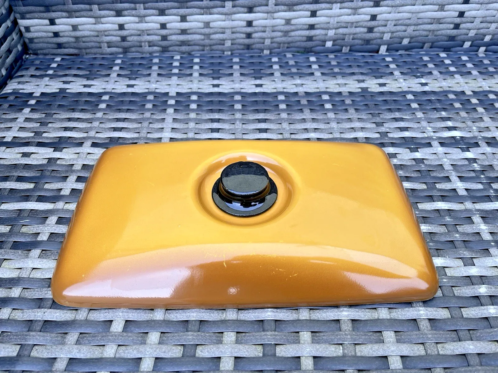 photo buy Vintage 60s 70s Tower Enamel Mustard Yellow Casserole Roasting Pan Retro Kitchen