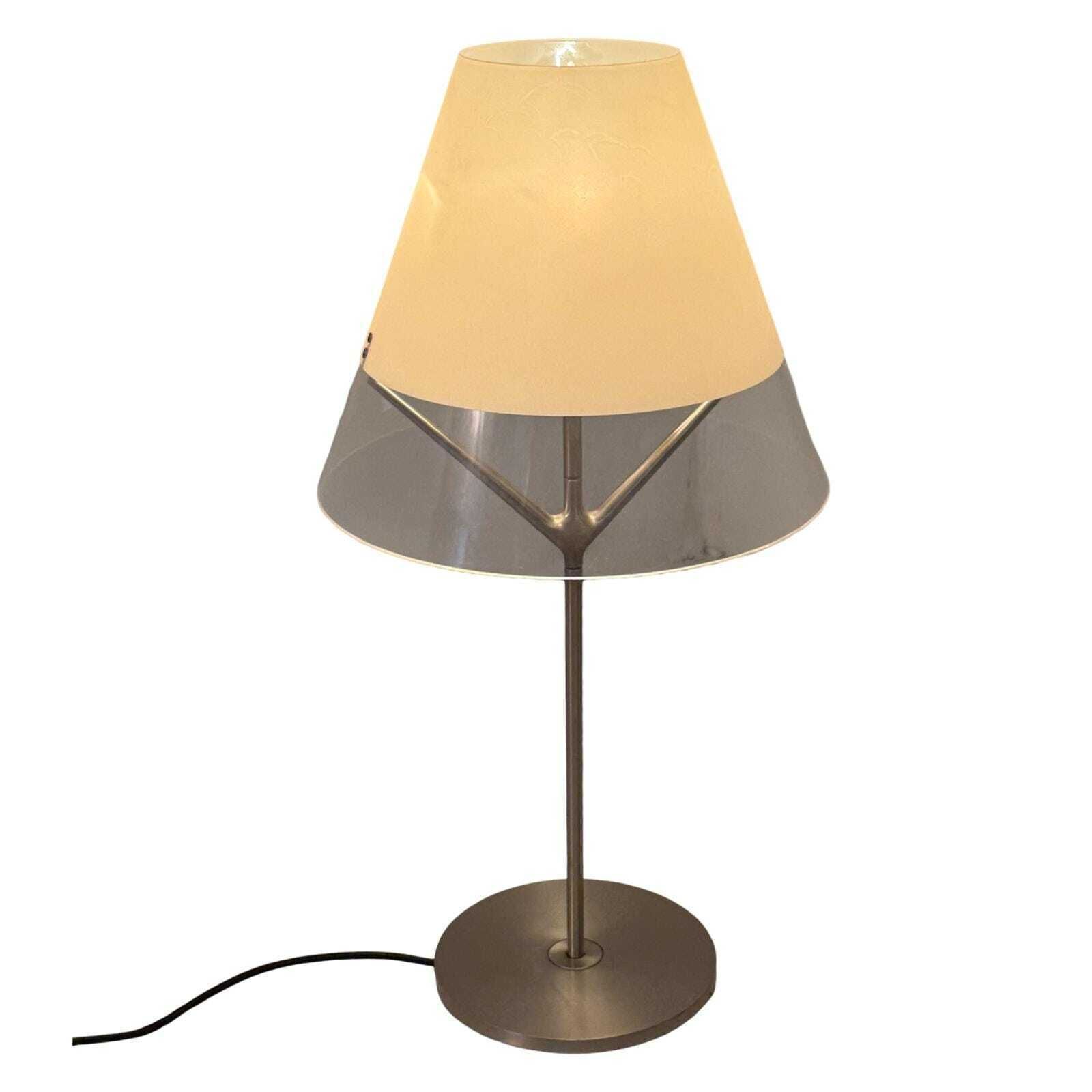Francesco Brivio voor Lucitalia – Tafellamp met aanraakbediening, model 'Pragma Tavolo' – jaren 1990 – Tafelmodel