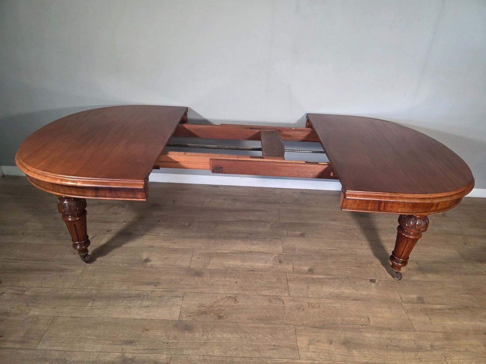 1695.0 Antique Victorian Mahogany Wind Out Table 1860s. photo