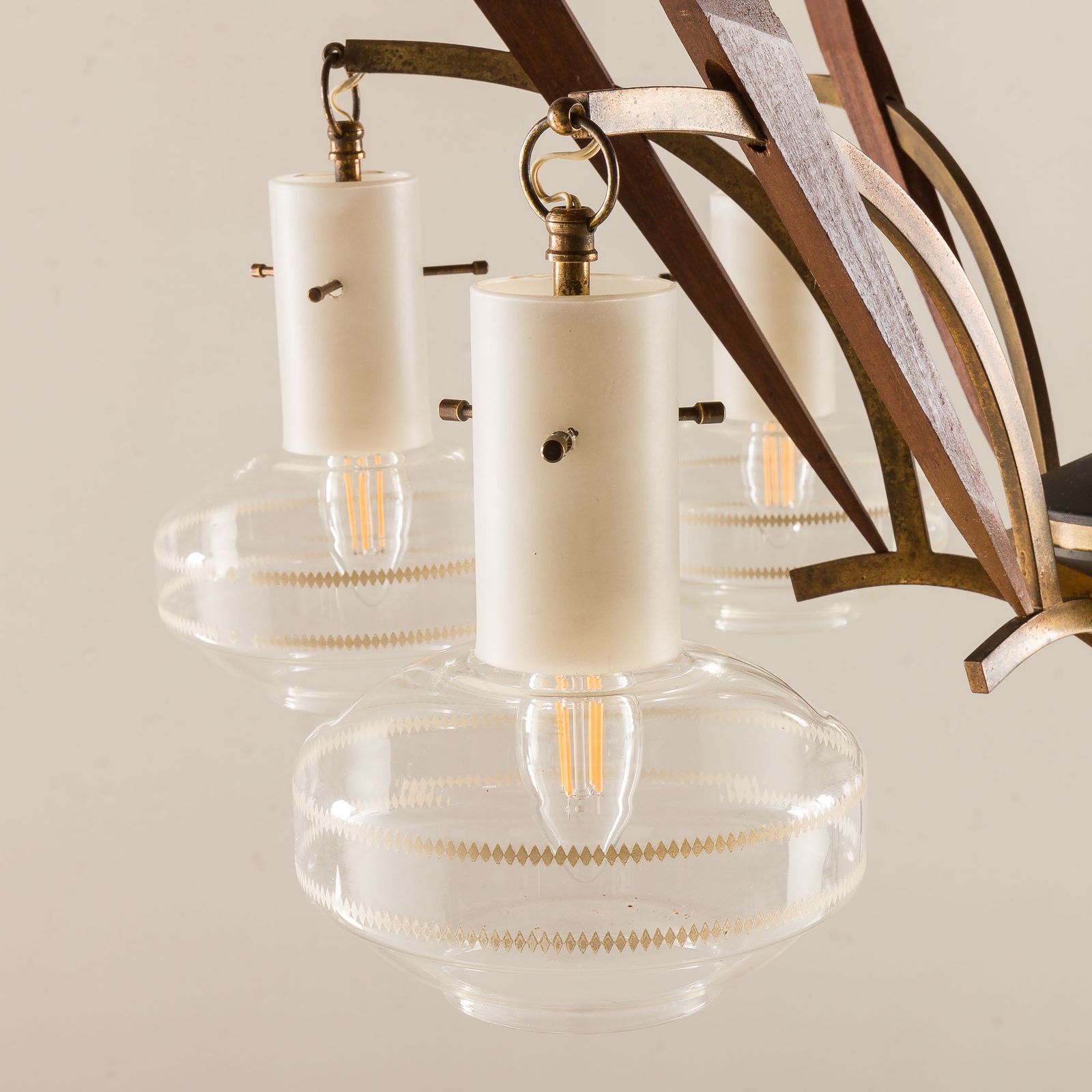 Itailan Mid Century Murano Glass And Teak Chandelier Attr. To Stilnovo, 1960s photo 1693.0