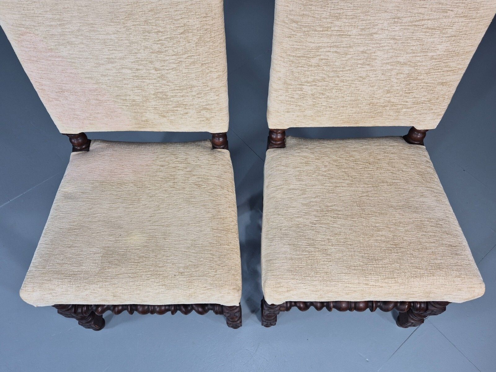 photo vinterior 2 Baroque Dining Chairs In Oak Barley Twist H Stretchers Antique Eb11425 Vdin
