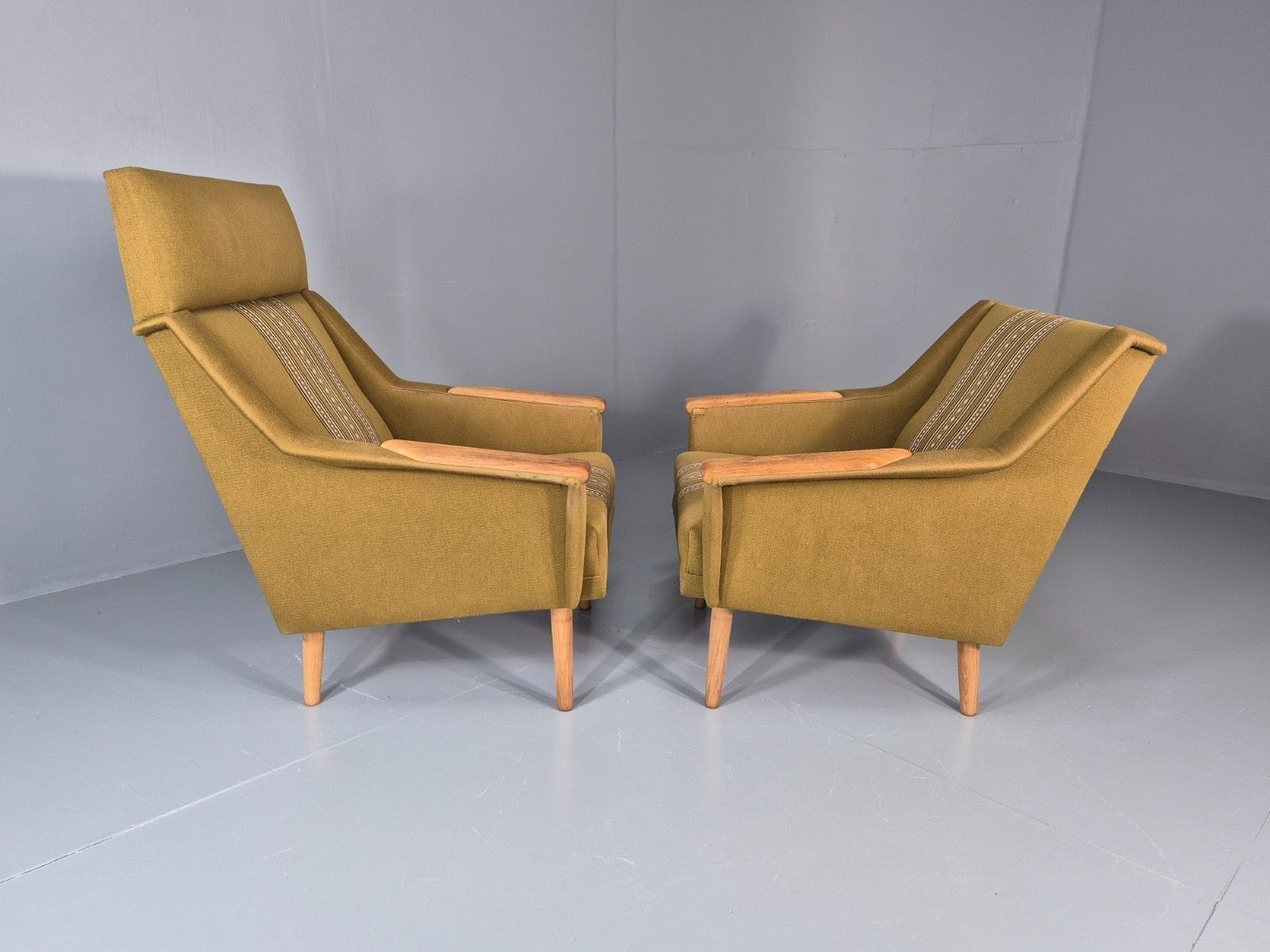 photo vintage 2 1970s Danish Lounge Chairs Green Wool Oak Details Retro Quality Eb11408 Mnor