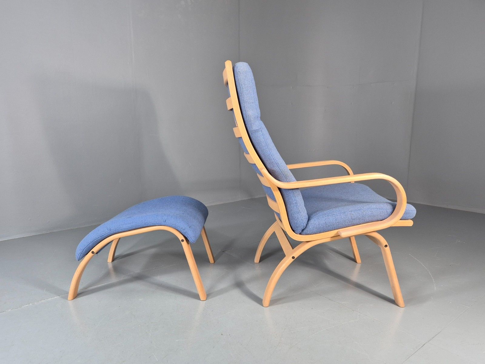 Retro Bentwood Lounge Chair And Footstool Vintage Danish 1980s Mcm  Eb11382 Mben photo vinterior