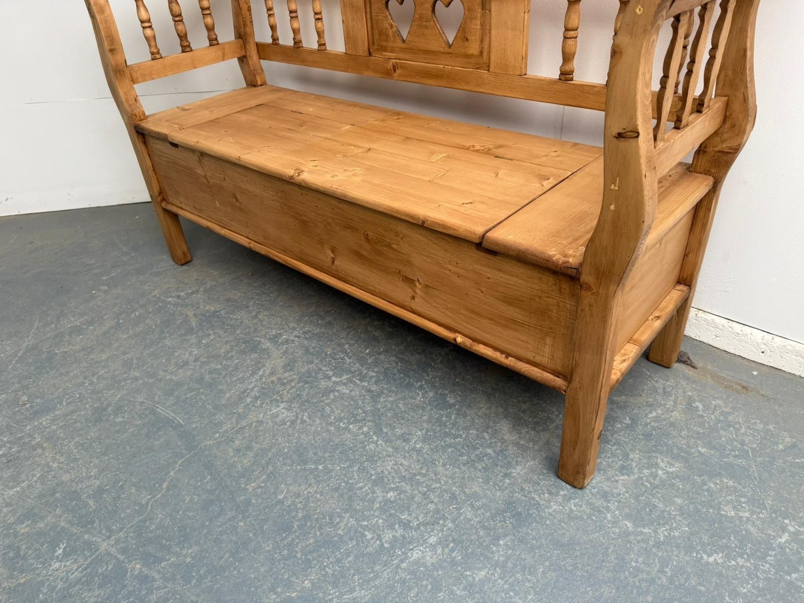 A Superbly Waxed Antique Pine Heart 2/3 Seater Bench photo Furniture