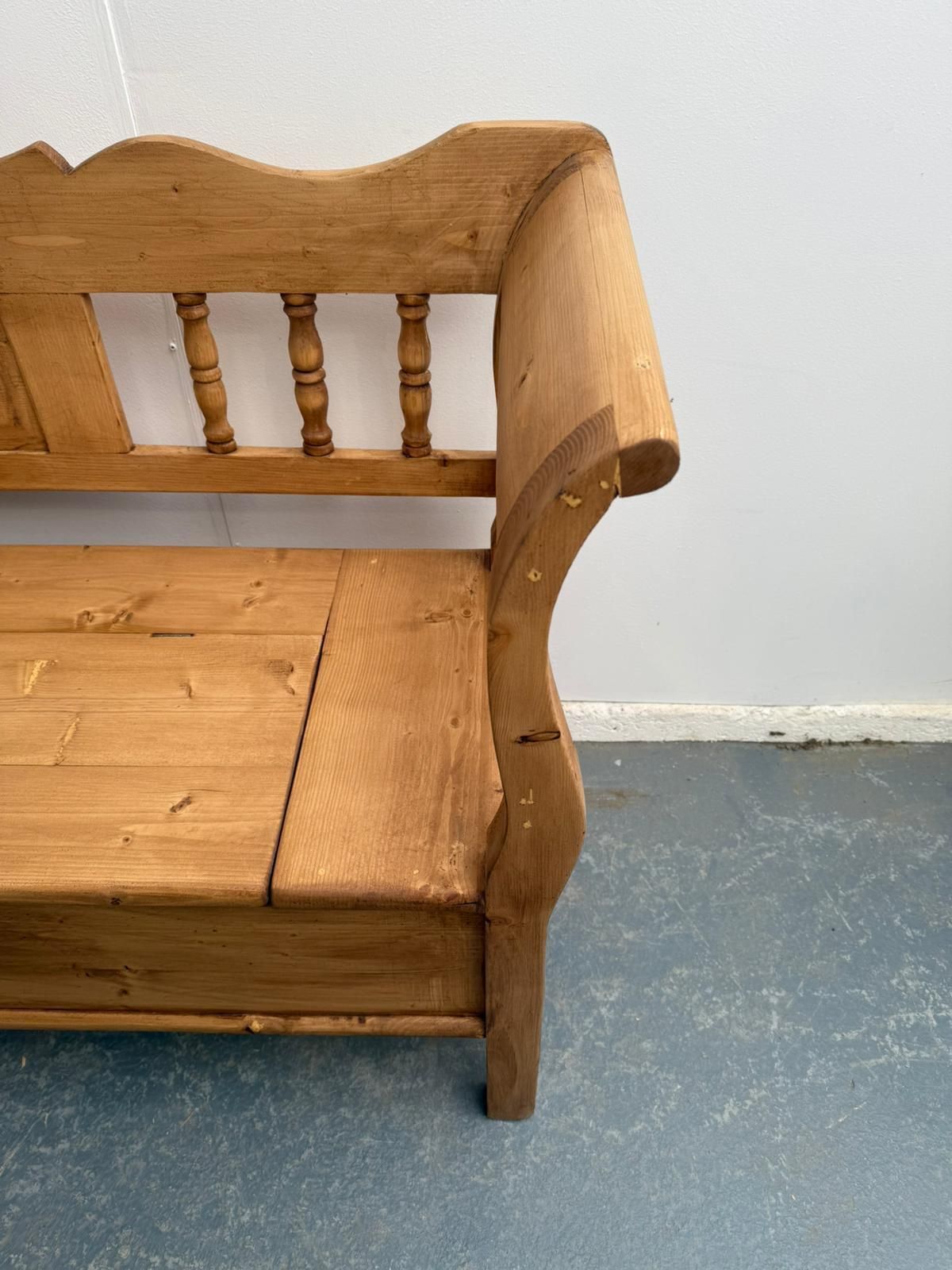 A Superbly Waxed Antique Pine Heart 2/3 Seater Bench photo buy