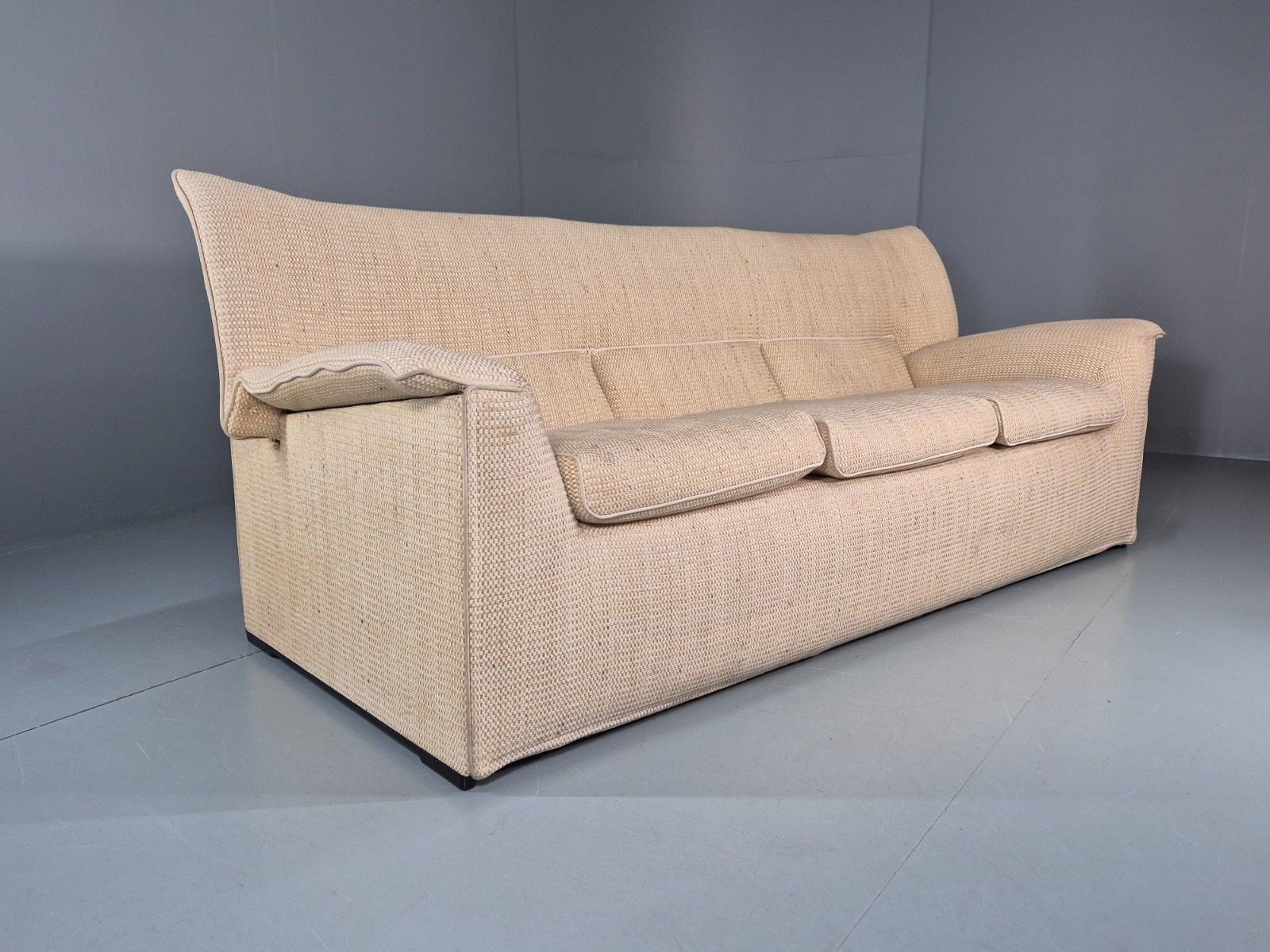 Afra And Tobia Scarpa For B And B Italia Three Seater Lauriana 80s Eb11005 V3ss photo furniture